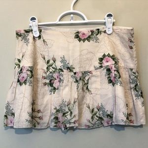 Pretty Skirt in Excellent Condition